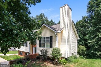 505 Brewer Dr in Locust Grove, GA - Building Photo - Building Photo