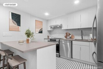 536 Court St in Brooklyn, NY - Building Photo - Building Photo