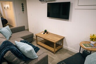 3805 E 11th St in Vancouver, WA - Building Photo - Building Photo