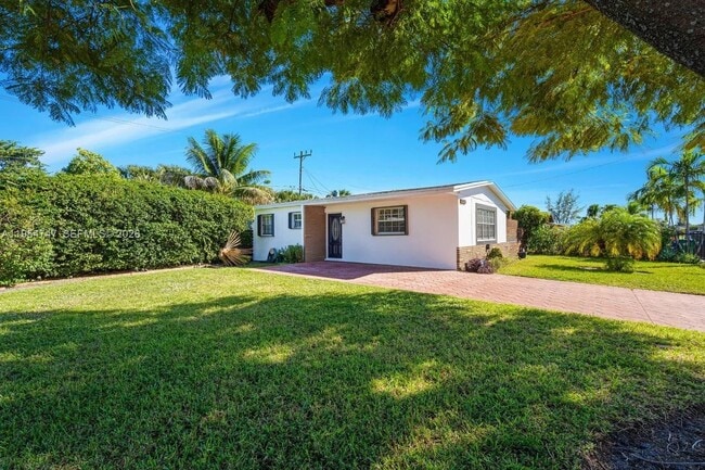 20615 NW 28th Ave in Miami Gardens, FL - Building Photo - Building Photo