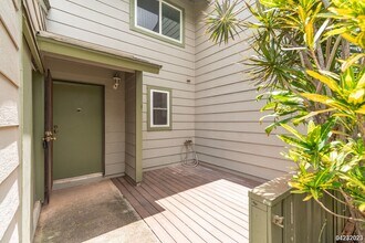 92-1251-1251 Panana St in Kapolei, HI - Building Photo - Building Photo