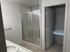 9191 White Rd in Phelan, CA - Building Photo - Building Photo