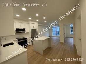 33816 South Fraser Way in Abbotsford, BC - Building Photo - Building Photo