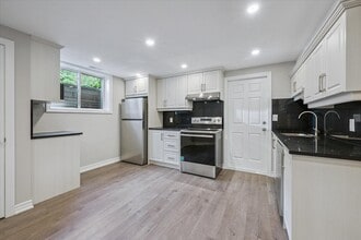 7485 Hammersley Rd in Guelph, ON - Building Photo - Building Photo