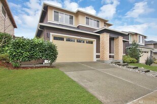 5611 Franklin Ave SE in Auburn, WA - Building Photo