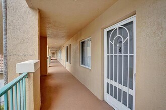 12547 Imperial Isle Dr, Unit 206 in Boynton Beach, FL - Building Photo - Building Photo