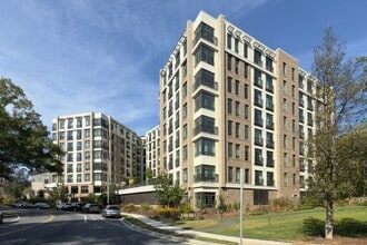 Lake Anne House in Reston, VA - Building Photo - Building Photo