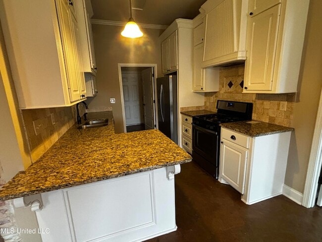 221 Greenfield Ridge Dr in Brandon, MS - Foto de edificio - Building Photo