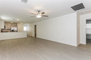 1320 Amapola Dr in Haslet, TX - Building Photo