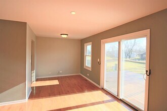 2373 Crescent Ln S in Aurora, IL - Building Photo - Building Photo