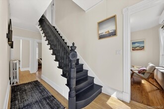 22 High St in Beacon, NY - Building Photo - Building Photo