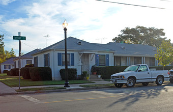 2360-2372 Forrest St in Sacramento, CA - Building Photo - Building Photo