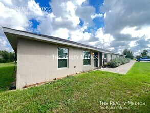 8106 Juniper Rd in Ocala, FL - Foto de edificio - Building Photo