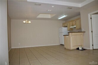 2314 W Stubbs St in Edinburg, TX - Building Photo - Building Photo