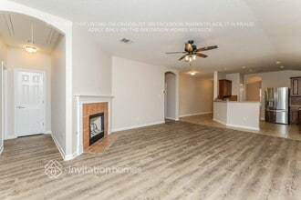 8414 Western Way in San Antonio, TX - Building Photo - Building Photo