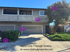 305 E St in Antioch, CA - Building Photo