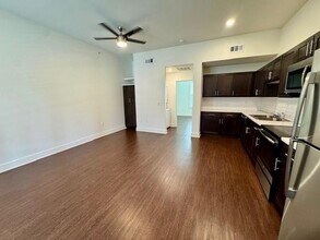 726 E Emma Ave in Springdale, AR - Building Photo - Building Photo