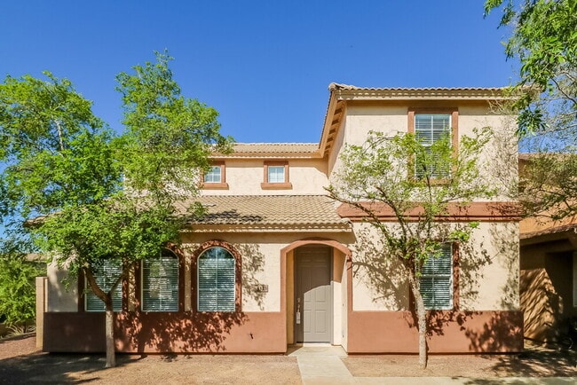 property at 5123 W Fulton St