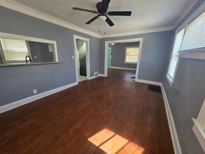 3701 Indiana Ave in Kansas City, MO - Building Photo - Building Photo