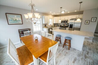 108 Jeanette Dr in Mantoloking, NJ - Building Photo - Building Photo