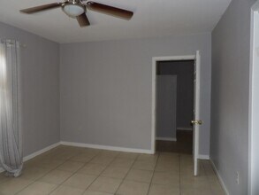 708 Avenue A in Fort Pierce, FL - Building Photo - Building Photo