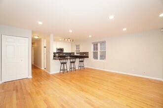 1103 N Crosby St in Chicago, IL - Building Photo - Building Photo