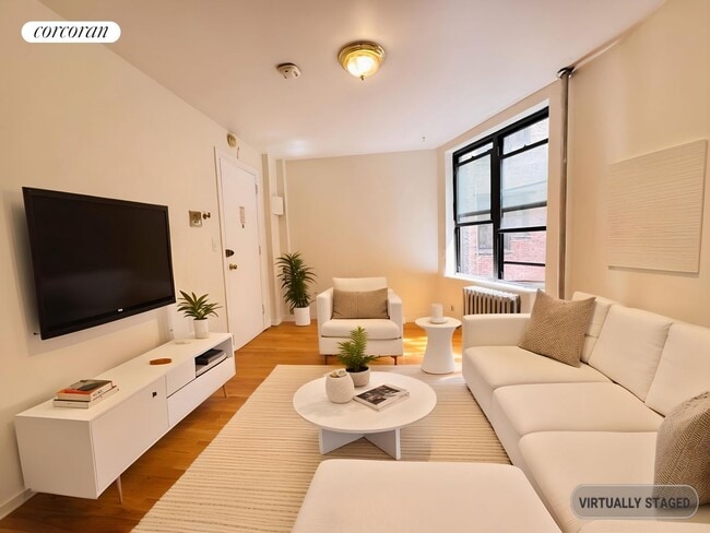 property at 180 Borinquen Pl