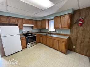 704 N Naches Ave-Unit -704 1/2 in Yakima, WA - Building Photo - Building Photo