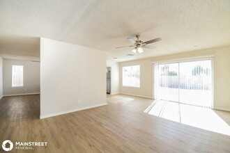 2543 E Hopi Ave in Mesa, AZ - Building Photo - Building Photo