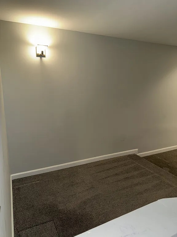 1611 Albert Dr in Bowie, MD - Foto de edificio - Building Photo