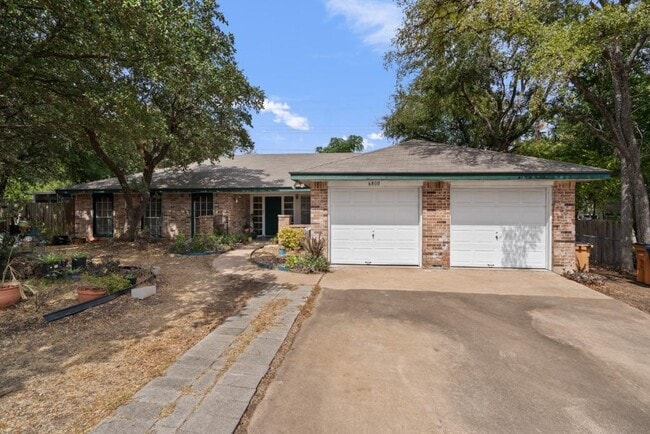 property at 6800 Mini Cir
