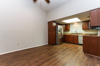 9119 Lansburgh Ct in Indianapolis, IN - Building Photo - Building Photo