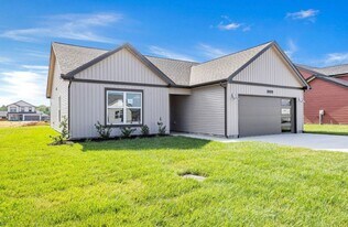 358 Galway Dr in Clarksville, TN - Building Photo