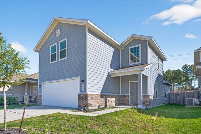 25527 Valverdant Ct in Porter, TX - Building Photo - Building Photo