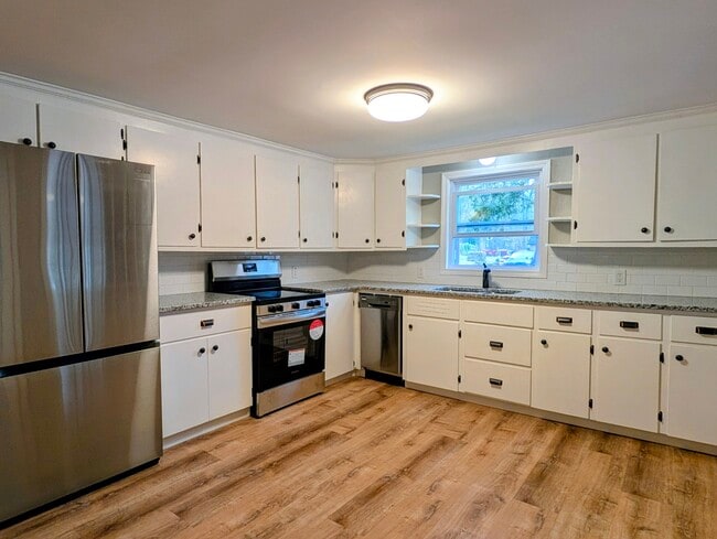 2529 Main St in Coventry, CT - Building Photo - Building Photo