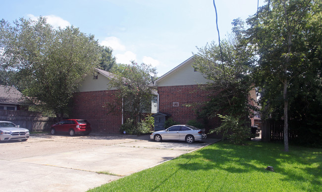 431 West Dr in Baton Rouge, LA - Foto de edificio - Building Photo