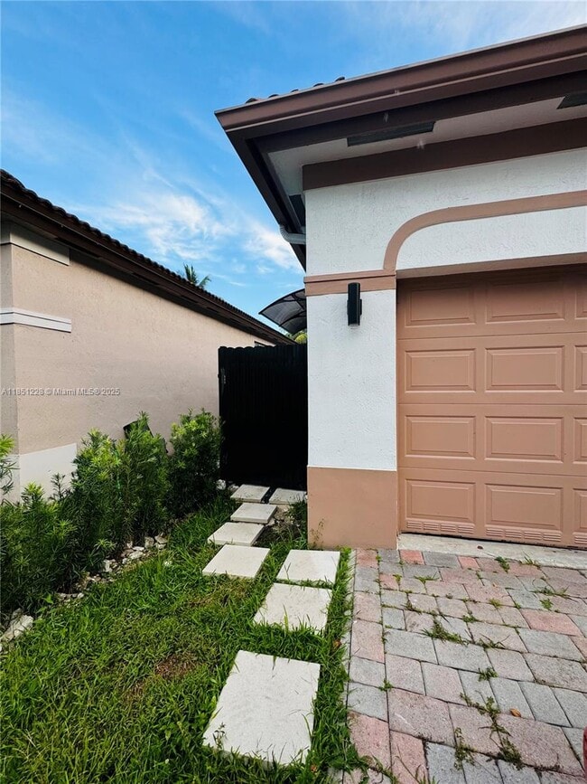 14790 SW 35th Ln in Miami, FL - Building Photo - Building Photo