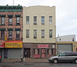 578 Bushwick Ave in Brooklyn, NY - Building Photo - Building Photo