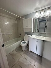 20800 NE 8th Ct in Miami, FL - Building Photo - Building Photo