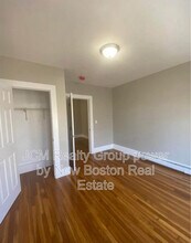 23 Mall St in Lynn, MA - Building Photo - Building Photo