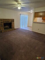 1703 N 38th St in Killeen, TX - Building Photo
