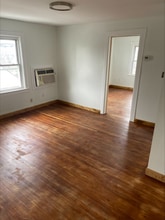 182-15 144th Ave-Unit -2nd floor in Queens, NY - Building Photo - Building Photo