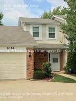 1024 Bayshore Dr in Schaumburg, IL - Building Photo