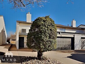 3231 62nd St in Lubbock, TX - Foto de edificio - Building Photo