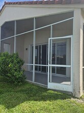 340 NW Breezy Point Loop in Port St. Lucie, FL - Building Photo - Building Photo