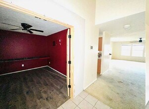 8006 Echinacea Dr in Baytown, TX - Building Photo - Building Photo
