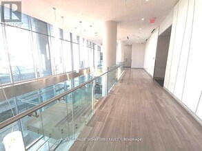 70 Forest Manor Rd in Toronto, ON - Building Photo - Building Photo