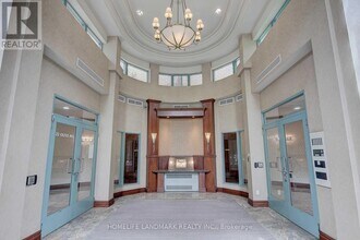 22 Olive Ave in Toronto, ON - Building Photo - Building Photo