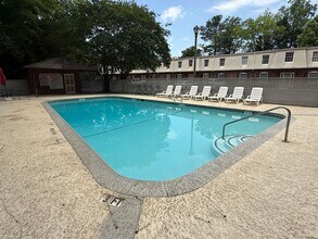 Royal Springs Apartments in Athens, GA - Building Photo - Building Photo