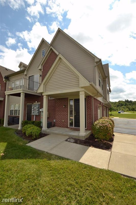 1328 Addington Ln in Ann Arbor, MI - Building Photo - Building Photo